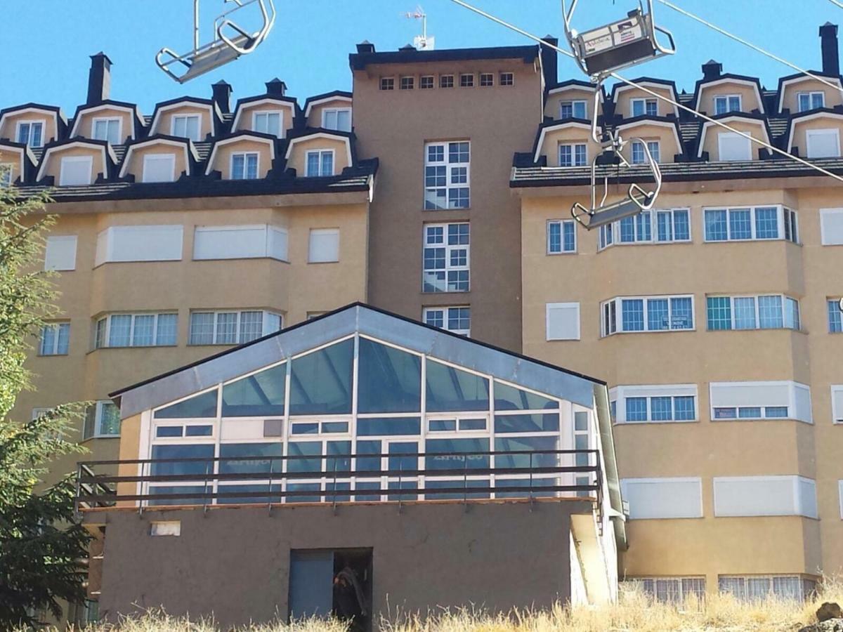 Apartamentos Sueno Nevado Con Piscina A Pie De Telesilla Sierra Nevada Exterior photo